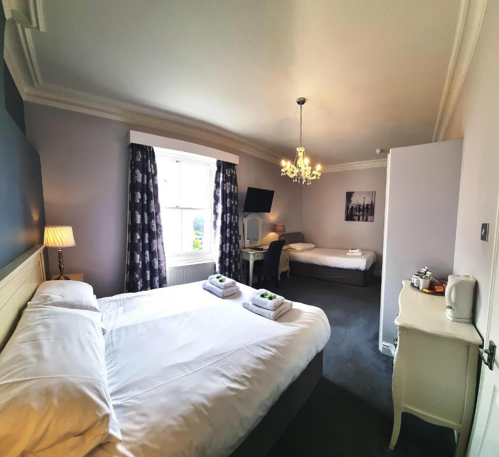Anglesey Hotel Gosport